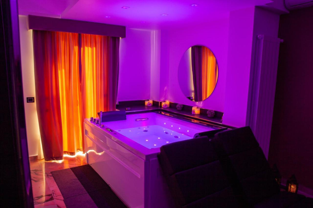 Hotel Ibisco Suites & Relax Pozzuoli Exteriör bild