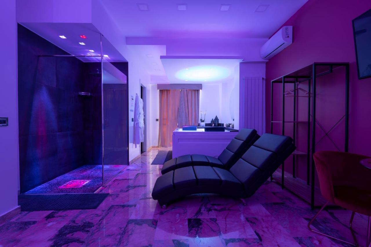 Hotel Ibisco Suites & Relax Pozzuoli Exteriör bild