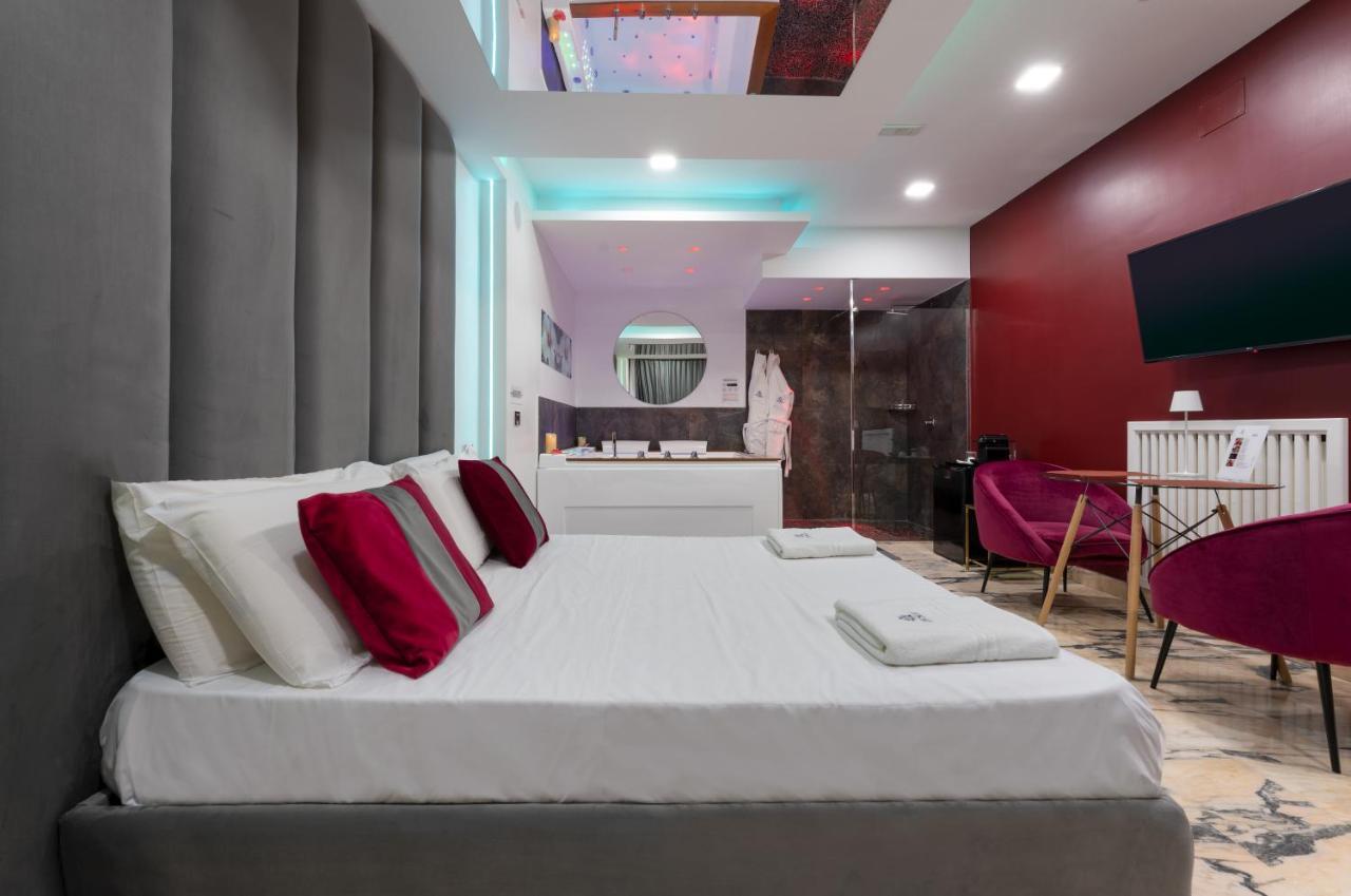Hotel Ibisco Suites & Relax Pozzuoli Exteriör bild